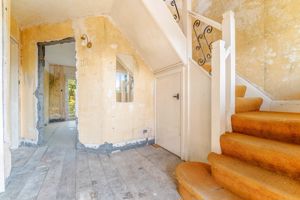 Photo 7- click for photo gallery